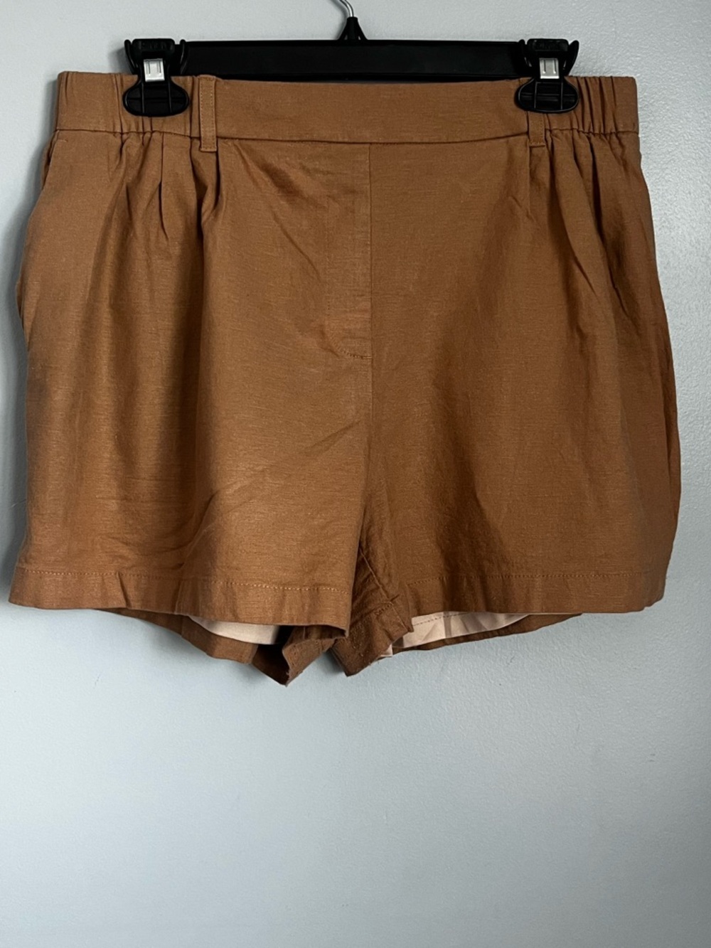 Express Women's Brown Lined Linen Blend Shorts M High Rise Pleated Elastic Waist